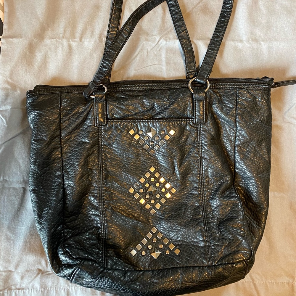 Red by Marc Ecko Black Tote Bag
